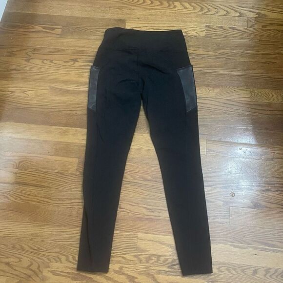 Athleta Gleam Chaturanga to Town Tight - Picture 2 of 6